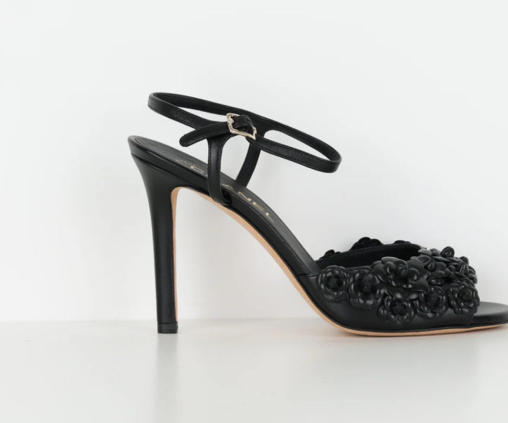 Chanel 37.5 sandal flower