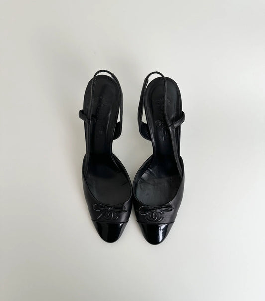 Chanel black slingback 39