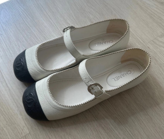 Chanel Maryjane caviar leather 35.5