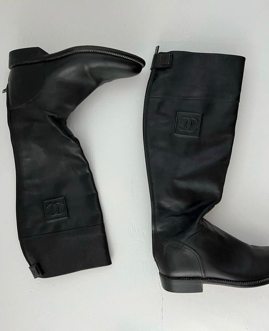 Chanel rider boots 39