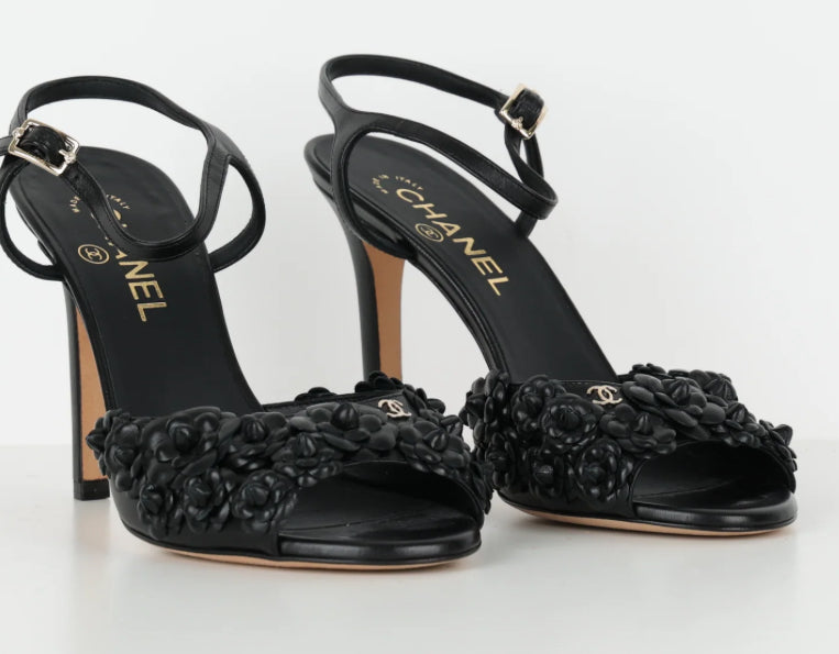 Chanel 37.5 sandal flower