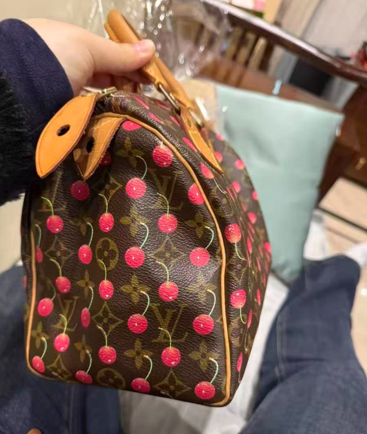 Louis Vuitton speedy
