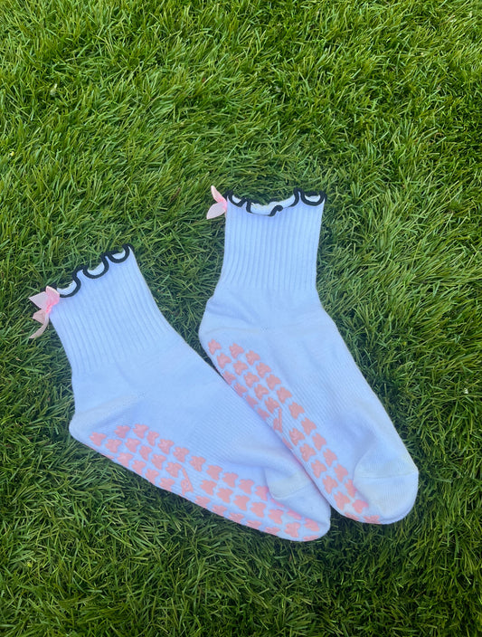 Grip socks black trim pink bow